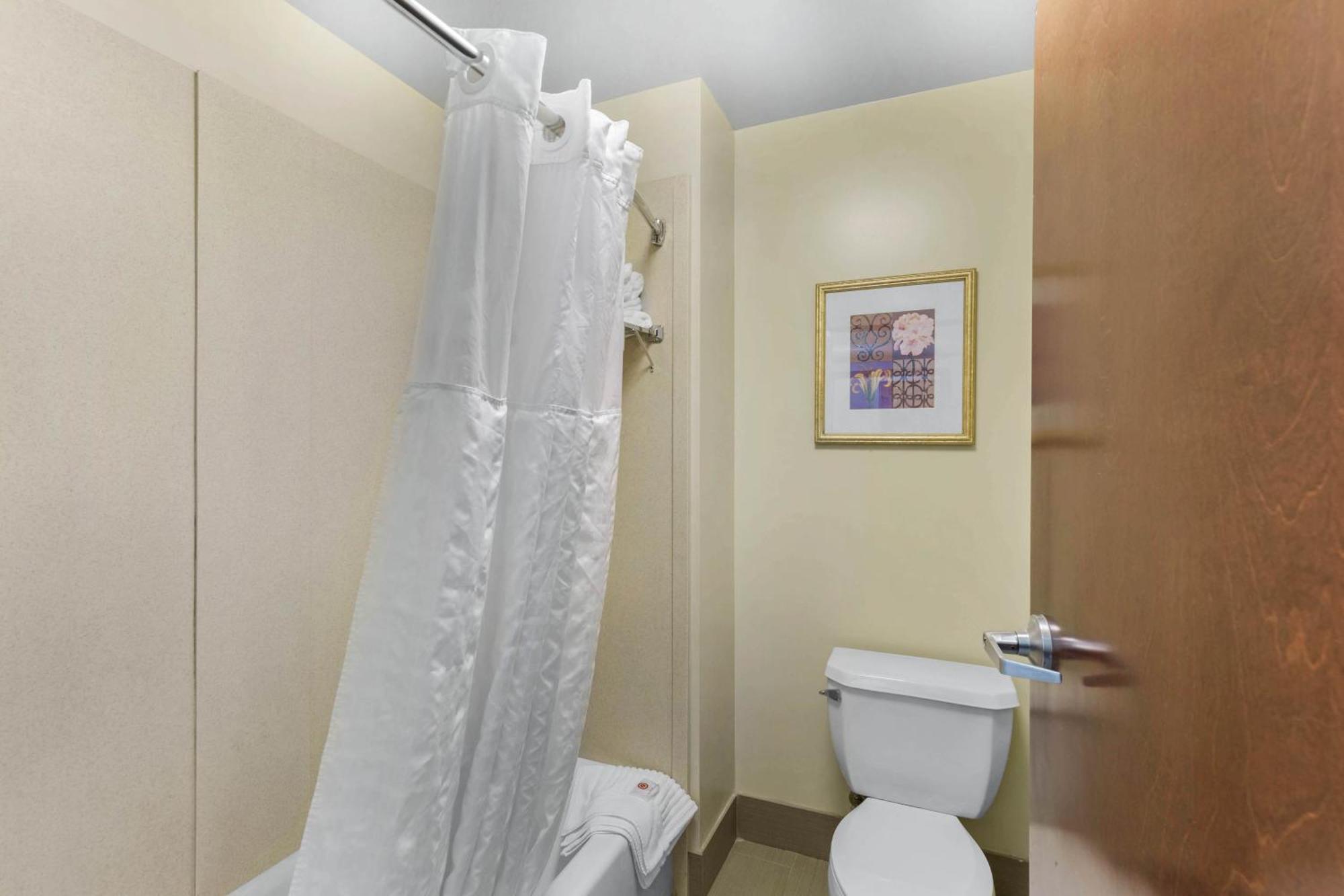 Comfort Suites Columbia Gateway Elkridge Exterior photo